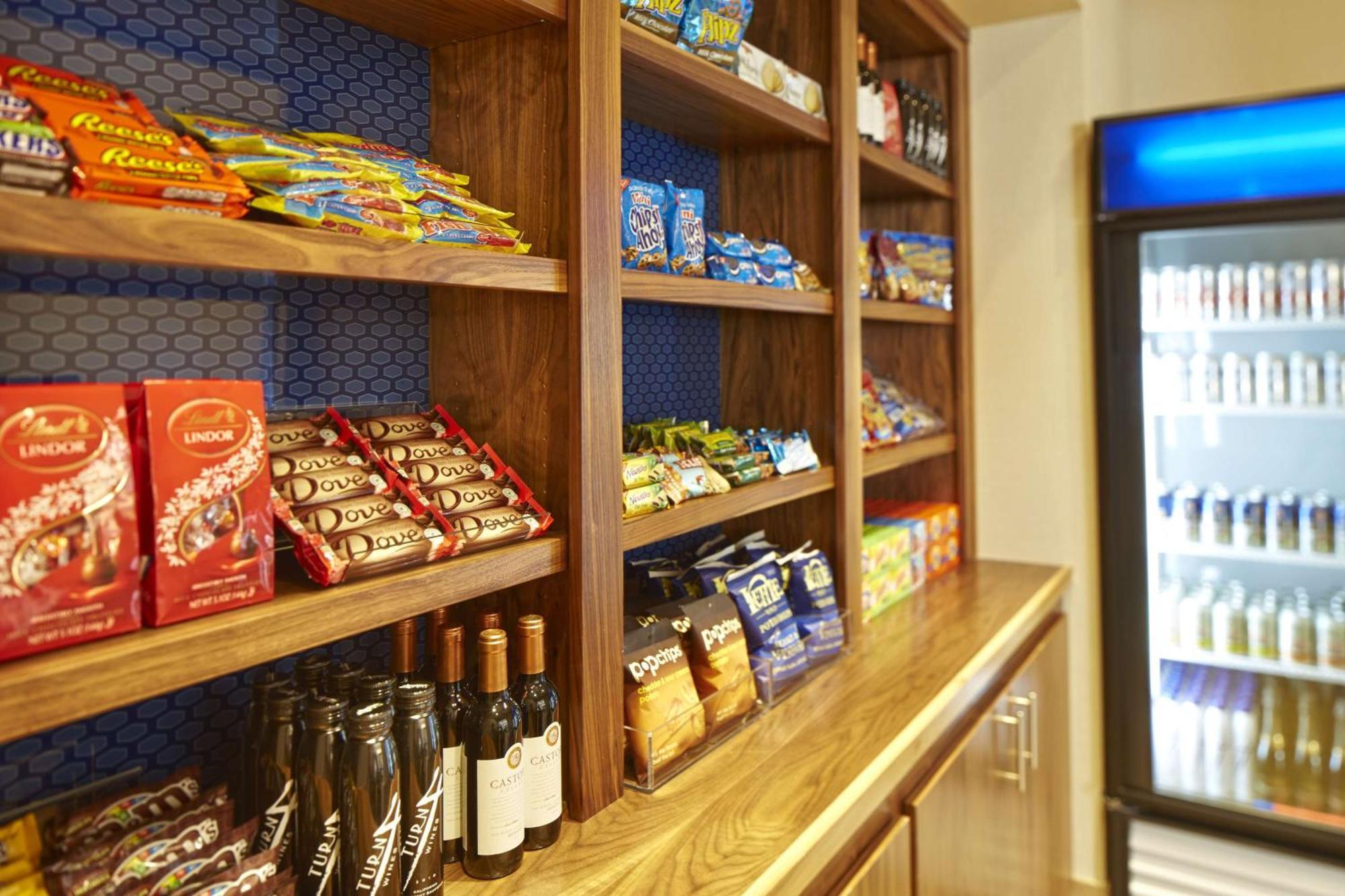 Hampton Inn San Diego Mission Valley Екстер'єр фото